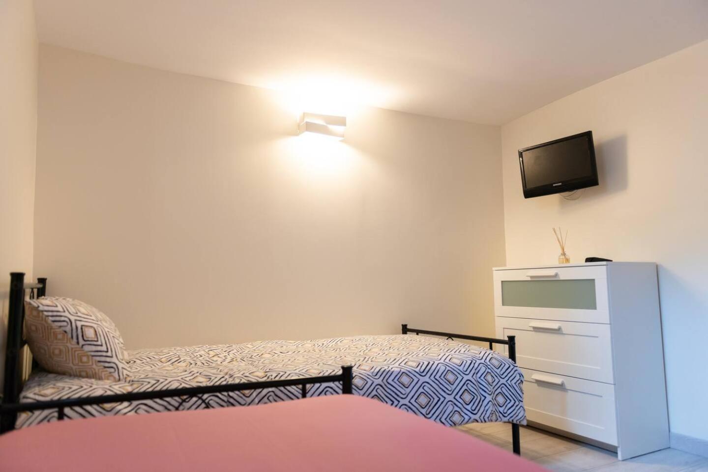 Gheddachi Apartment Gentilly Luaran gambar
